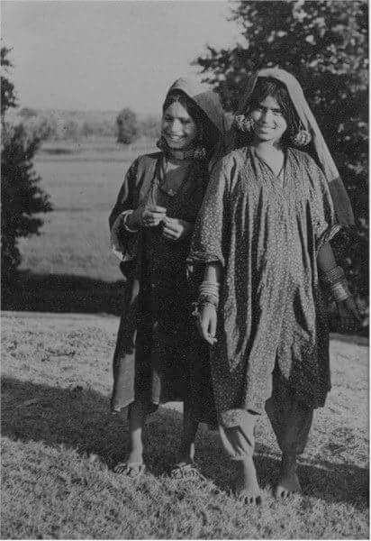 Kashmiri girls (1930)