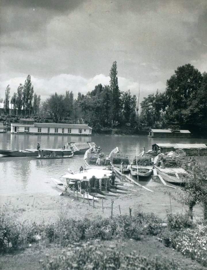 A Ghat on River Jehlum (1957)