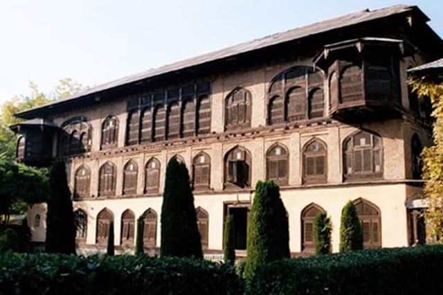 Heritage House, Zadibal