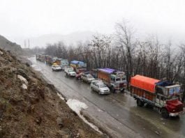 Jammu-Srinagar Highway shut by landslides, Gurez road closed after snowfall Jammu-Srinagar National Highway