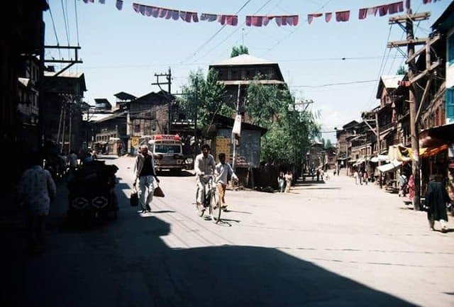Wonderfully evocative pictures of Kashmir – III