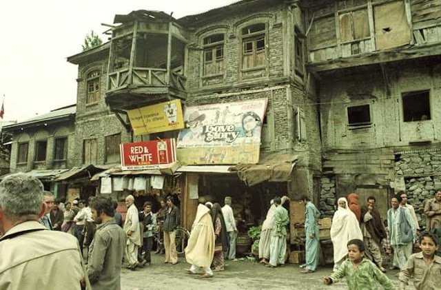 Wonderfully evocative pictures of Kashmir – II