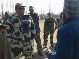 Youth argues with security forces in Pulwama
