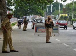 Security beefed up across Srinagar