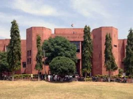 J&K approves retirement age of judicial officers to 62 years J&K High Court