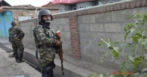 Gunbattle breaks out in Tral village