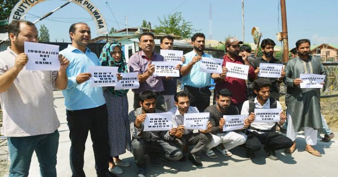 PWJA protests against arrest of journalist Aasif Sultan