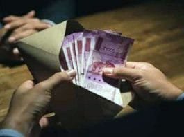 Counting Money - Bribe - Corruption