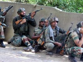 Indian Army resorting to aerial firing in a village of south Kashmir