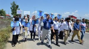 Call for collective efforts against drug abuse at SKIMS Bemina