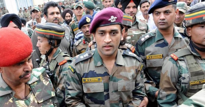 MS Dhoni with Indian Army MS Dhoni with Indian Army