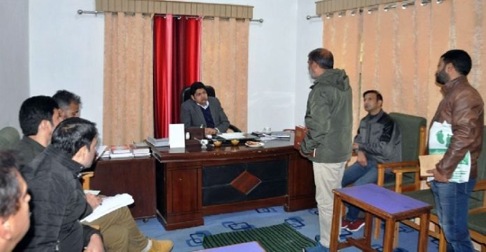 DC Pulwama Dr Raghav Langer