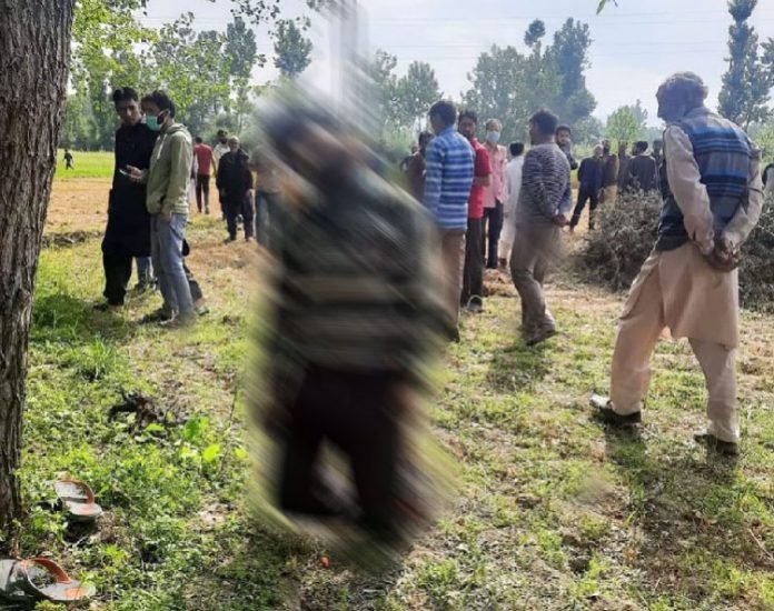 Man found hanging from tree in Kulgam Man found hanging from tree in Kulgam