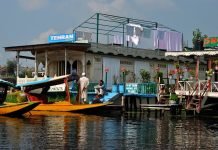 Pahalgam Aftermath: Shikaras empty as visitor numbers plummet Houseboats awaiting business in Dal Lake Srinagar