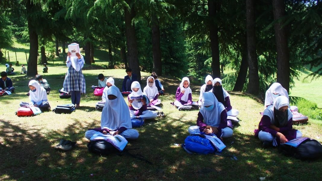 COVID-19: Community school among woods comes up in Pulwama COVID-19: Community school among woods comes up in Pulwama