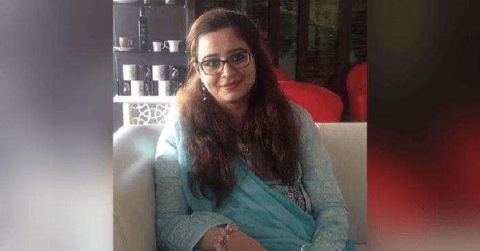 Sehar Iqbal, a Kashmir based social activist and humanitarian is from Kokernag Anantnag