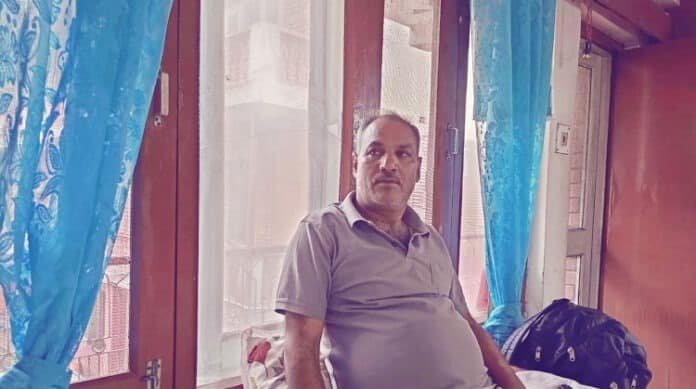 Ghulam Mohammad Mir, Sarpanch says he will never resign Ghulam Mohammad Mir, Sarpanch says he will never resign