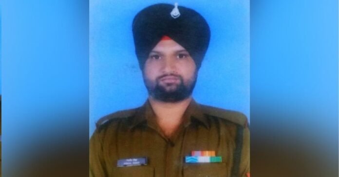 Soldier dies in Pakistan firing in Poonch Soldier dies in Pakistan firing in Poonch