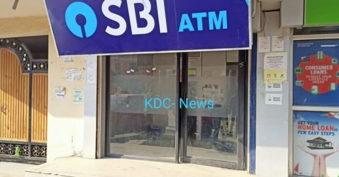 ATM machine with cash of ₹991900 robbed in Srinagar ATM machine with cash of ₹991900 robbed in Srinagar