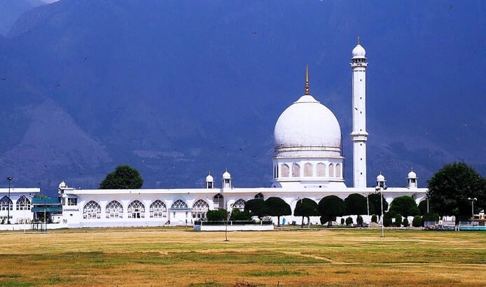 Hazratbal Shrine in Srinagar