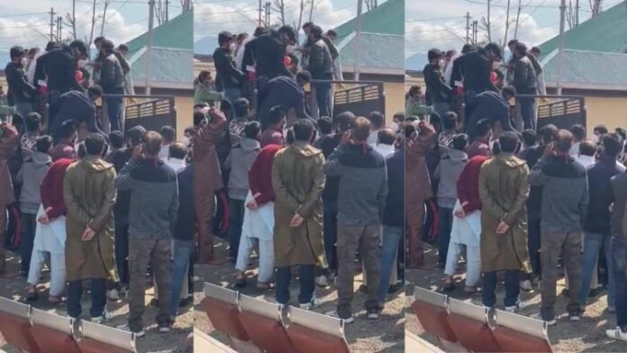 Attendants fight over Oxygen cylinder distribution at SMHS Srinagar