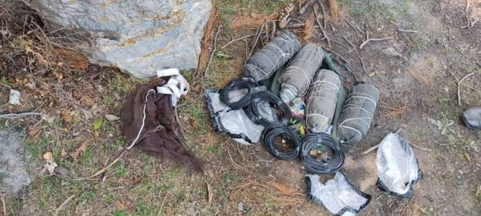 Four IEDs recovered in Kuwpara
