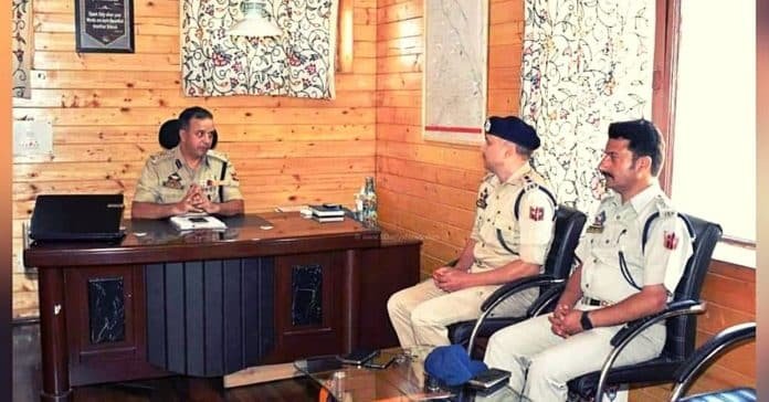 Ghulam Jeelani assumes charge as SSP Pulwama