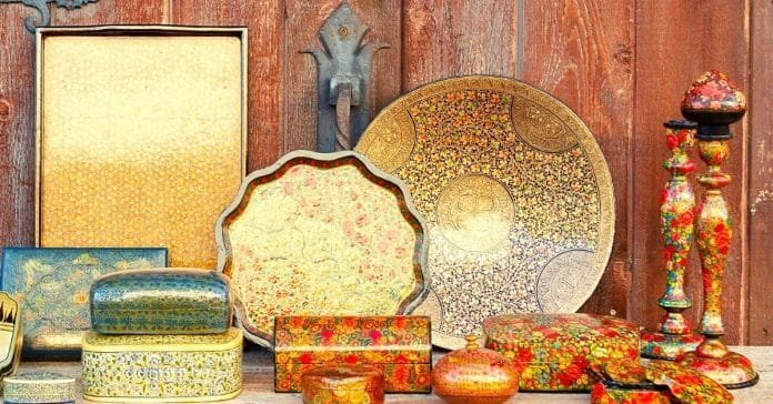 Kashmir papier-mâché Kashmir papier-mâché