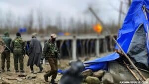 Ganderbal admin reaches out to self-immolation victim
