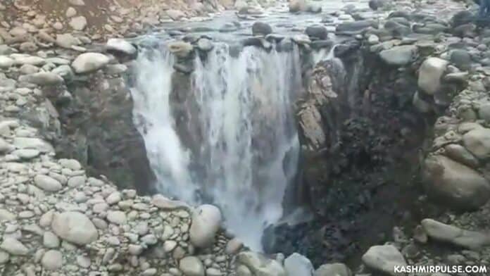 Kokernag sinkhole Kokernag sinkhole