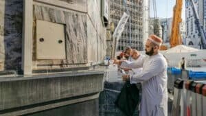 Did Saudi Arabia ban carrying ‘Aab-e-Zamzam’ on flights?