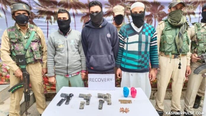 Police arrests three LeT militants, OGW for Sarpanch's killing in Pattan