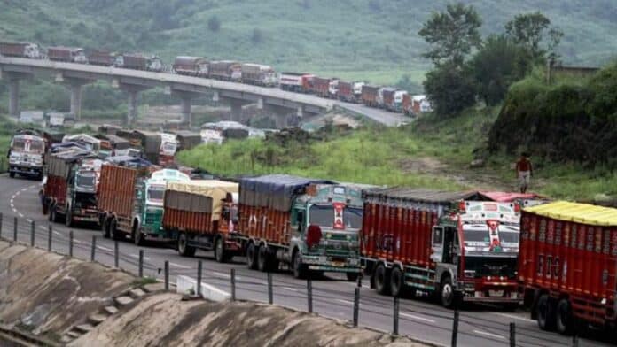 Trucks stranded on the Srinagar-Jammu National Highway