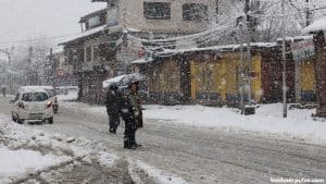Kashmir plains witness season’s first snowfall