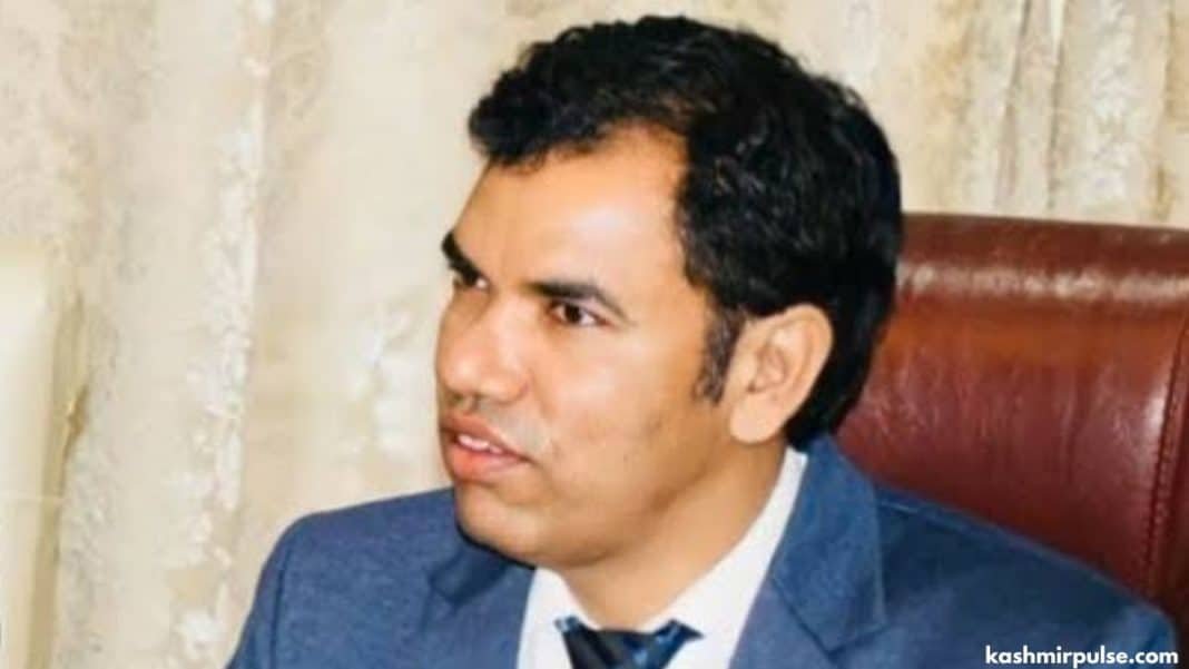 Amarnath Yatra sets record with over five lakh pilgrims: Div Com Kashmir Vijay Kumar Bidhuri