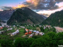 Kashmir - Land - Houses