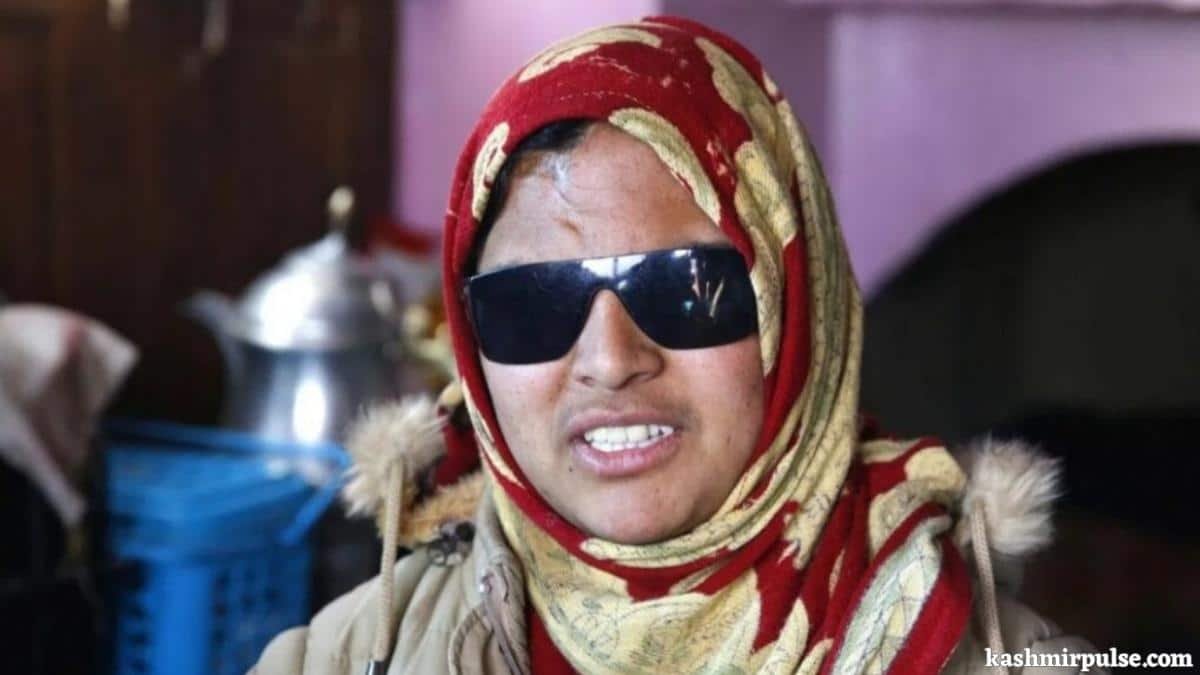 Pellet survivor Insha Mushtaq shines in Class 12th exams, sets sights ...