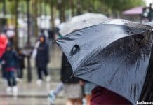 Heavy rain creates havoc in Jammu, bridge damaged on Jammu-Pathankot NH Weather - Rainfall - Umbrella