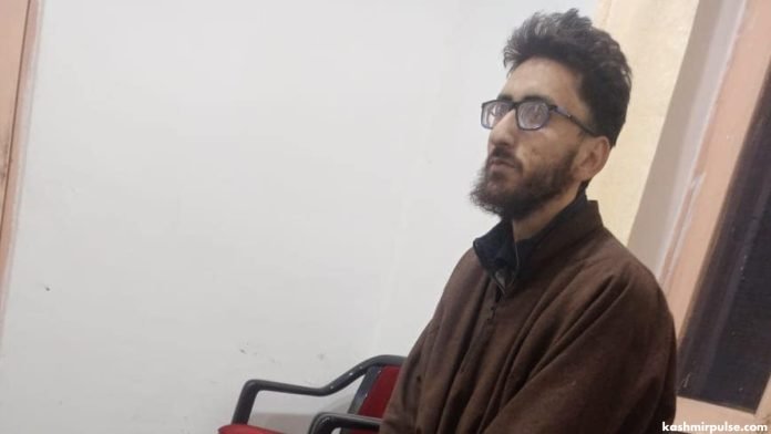 Anantnag man arrested for alleged extortion