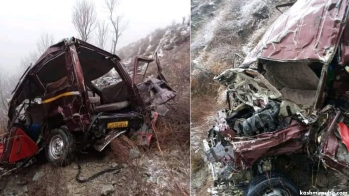 A Tata Sumo with registration number JK05D 0946 skidded off the road, plunging into a deep gorge in the Boniyar area