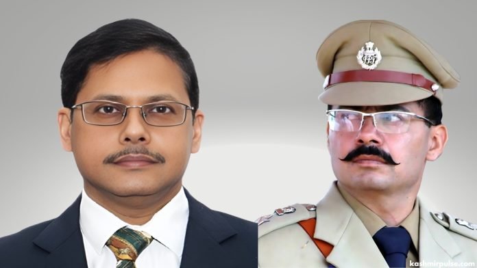 1996-batch IAS officer Chandraker Bharti and 2008-batch IPS officer Tejinder Singh