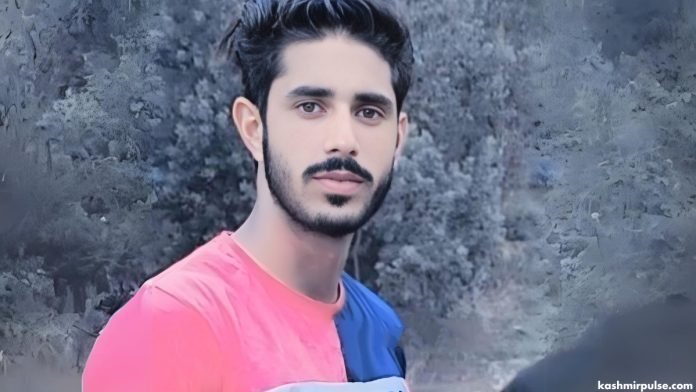 During the altercation in Sopore, Abid Ahmad Bhat sustained severe injuries During the altercation in Sopore, Abid Ahmad Bhat sustained severe injuries