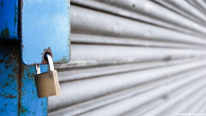 Shop Closed - Siezed Shop Closed - Siezed