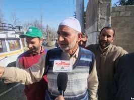 Bellow Pulwama village residents demand action on lack of drainage system