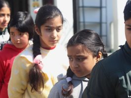 Kashmir schools reopen after winter break - Students from Lyceum International School