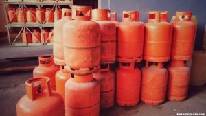 J&K approves free LPG scheme for AAY families, six refills annually
