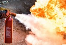 Fire breaks out in residential houses in Kulgam’s DH Pora Fire being extinguished