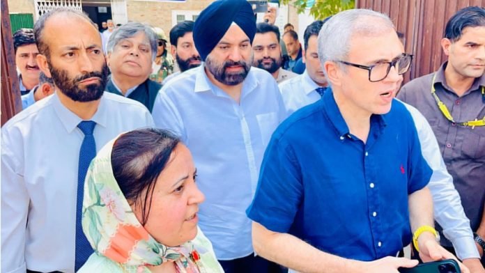 Sakina Itoo files nomination for Damhal Hanjipora seat