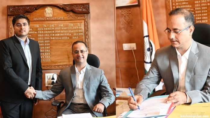 Mohammad Shahid Saleem Dar assumes charge of DC Shopian Mohammad Shahid Saleem Dar assumes charge of DC Shopian