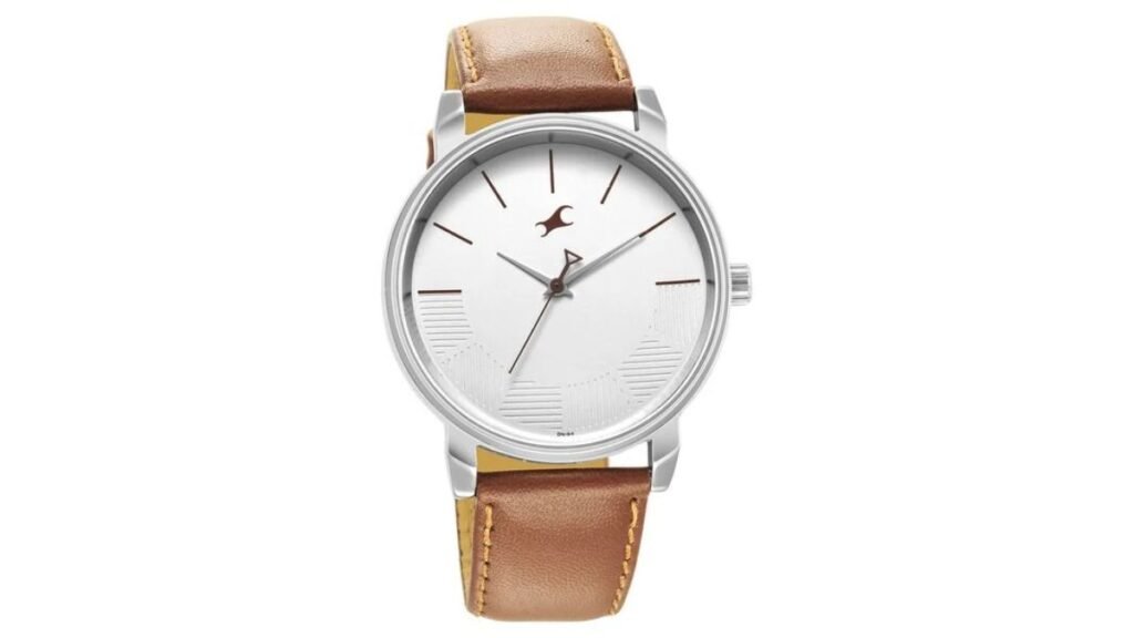 Fastrack Stunners Quartz Analog Silver Dial Leather Strap Watch for Guys